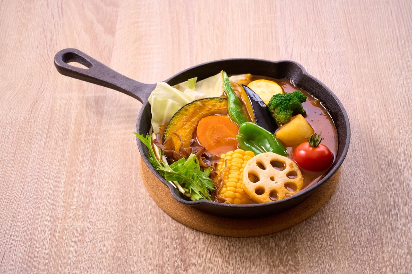 神トマト野菜スープカレー